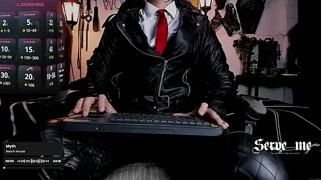 Snapshot of allanhurtss chatting on July 3, 5:19 pm allanhurtss online show from July 3, 5:19 pm