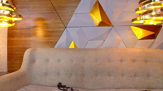 sarah banks1 online show from February 28, 7:03 pm