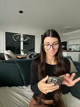 Wildberry  online show from November 8, 8:47 am