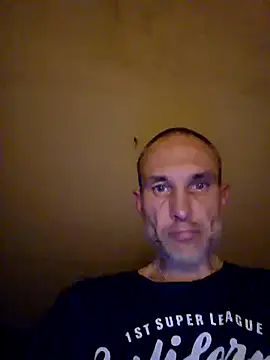 Snapshot of Edaras@xh chatting on November 5, 7:36 pm Edarasxh online show from November 5, 7:36 pm