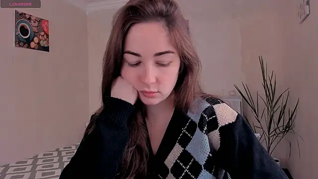 cClandesTina online show from November 20, 12:05 pm