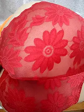 Snapshot of Haralushiaaa chatting on November 22, 12:53 am Haralushiaaa online show from November 22, 12:53 am