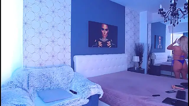 MaryMatiss online show from October 17, 7:33 am