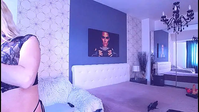 MaryMatiss online show from February 10, 8:18 am