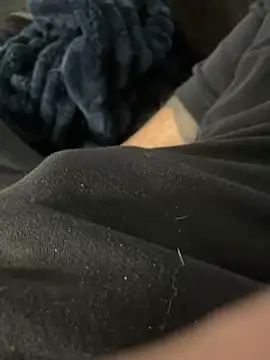 Snapshot of joeycbigcock chatting on December 21, 5:07 pm joeycbigcock online show from December 21, 5:07 pm