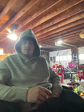 Snapshot of joeycbigcock chatting on December 27, 4:32 pm joeycbigcock online show from December 27, 4:32 pm