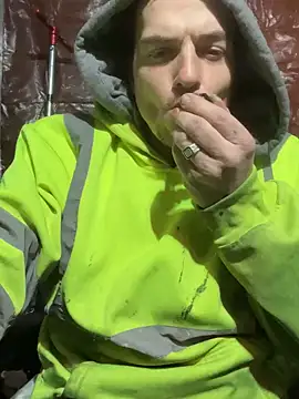 Snapshot of joeycbigcock chatting on January 22, 9:54 pm joeycbigcock online show from January 22, 9:54 pm