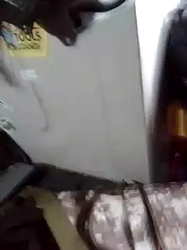 Snapshot of joeycbigcock chatting on February 12, 8:18 pm joeycbigcock online show from February 12, 8:18 pm