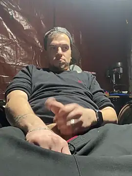 Snapshot of joeycbigcock chatting on February 27, 8:09 pm joeycbigcock online show from February 27, 8:09 pm