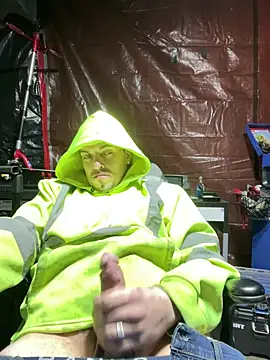 Snapshot of joeycbigcock chatting on March 3, 10:20 pm joeycbigcock online show from March 3, 10:20 pm