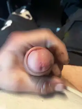 Snapshot of joeycbigcock chatting on March 19, 2:02 pm joeycbigcock online show from March 19, 2:02 pm