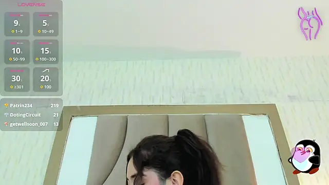 Snapshot of ThyaraJhons chatting on March 3, 3:20 pm ThyaraJhons online show from March 3, 3:20 pm