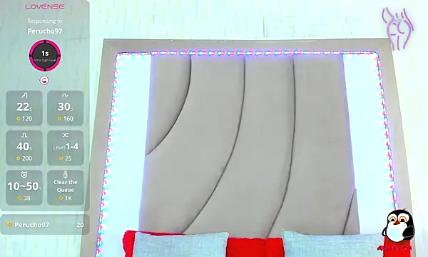 Snapshot of ThyaraJhons chatting on September 22, 12:07 pm ThyaraJhons online show from September 22, 12:07 pm