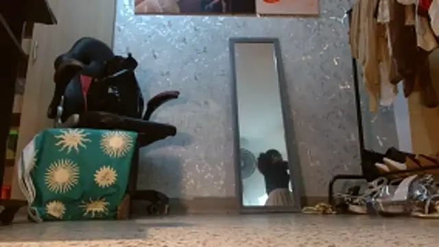 Snapshot of Samantabrown_ chatting on May 8, 11:04 am Samantabrown online show from May 8, 11:04 am