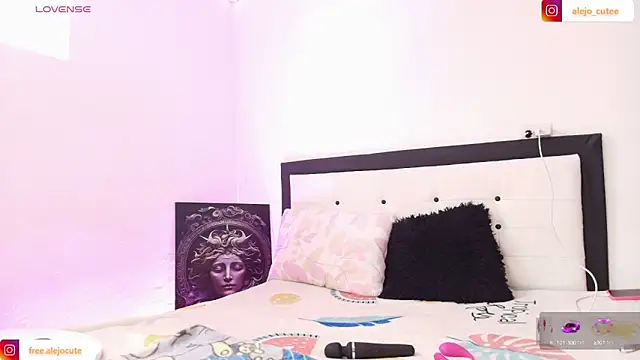 alejo cute online show from January 5, 5:09 pm