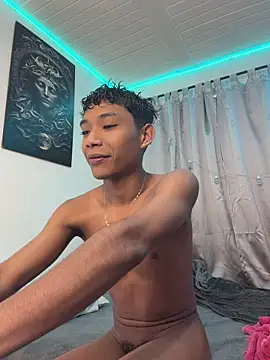 alejo cute online show from July 11, 12:08 pm