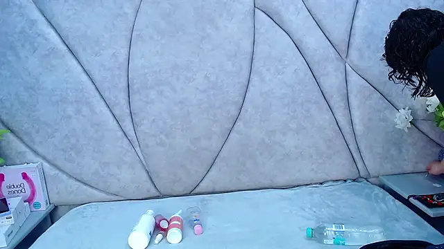 Amy hoy69 online show from February 23, 3:02 am