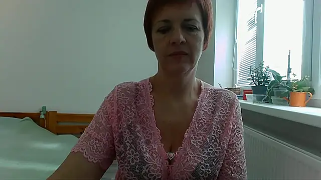 LoraLoraMay online show from October 13, 9:31 am