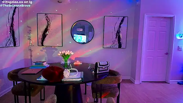 BriannaBrave online show from March 3, 2:39 am