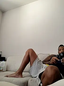 3prettyboy3 online show from April 8, 9:59 pm