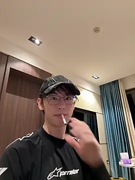 1a1a1alll online show from April 8, 2:17 pm