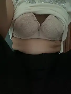 Milk Mom99 online show from July 31, 4:01 am