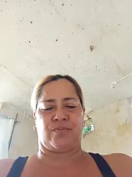 Snapshot of natally_ross21 chatting on December 30, 1:58 pm natally ross21 online show from December 30, 1:58 pm