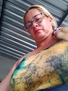 Snapshot of natally_ross21 chatting on January 15, 12:36 pm natally ross21 online show from January 15, 12:36 pm