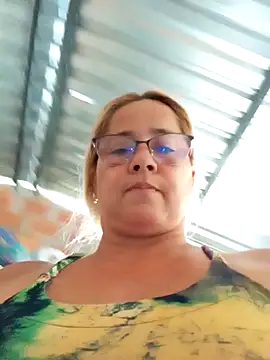 Snapshot of natally_ross21 chatting on January 15, 4:11 pm natally ross21 online show from January 15, 4:11 pm