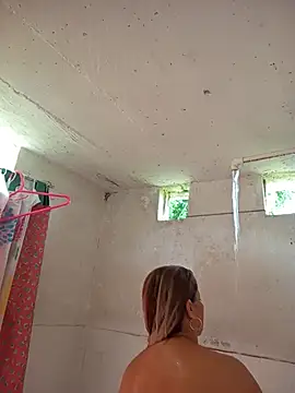 Snapshot of natally_ross21 chatting on October 21, 4:19 pm natally ross21 online show from October 21, 4:19 pm