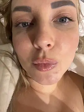 Aleksandrakis online show from February 4, 8:49 pm