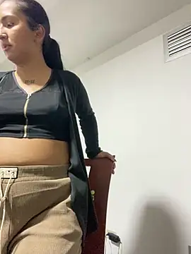 luna asss online show from May 8, 9:53 pm