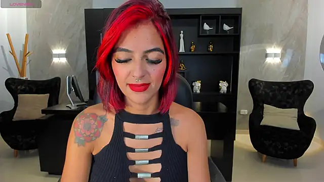 VictoriaMilan  online show from January 27, 12:22 am