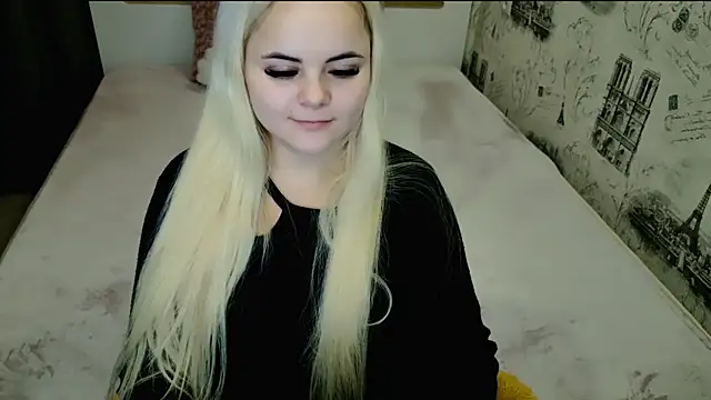 lovely-eyes online show from December 17, 8:48 pm