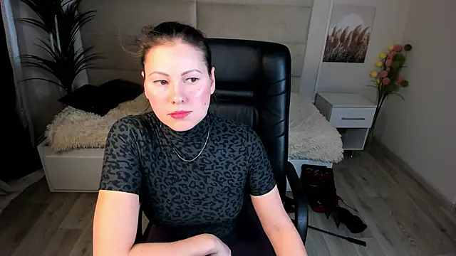 Dana  dom online show from February 12, 2:35 am