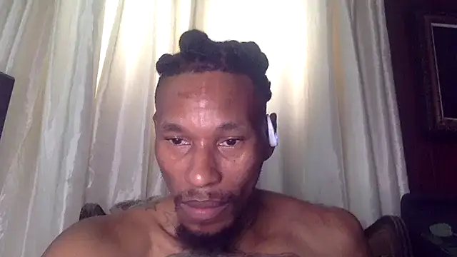 Snapshot of KingDerRico chatting on November 23, 6:08 pm KingDerRico online show from November 23, 6:08 pm