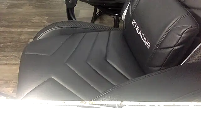 KingDerRico online show from January 14, 8:25 pm