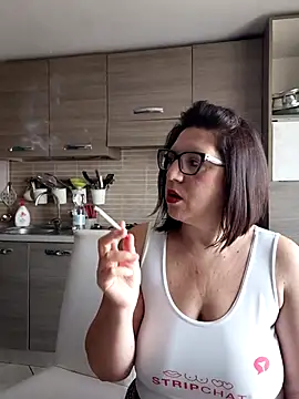 carolyne2023 online show from January 17, 8:30 am