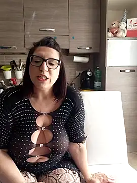 carolyne2023 online show from February 28, 8:48 am