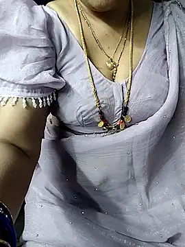 Rani Darling 99 online show from February 21, 4:30 pm