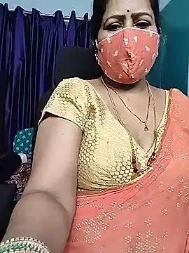 Snapshot of Rani_Darling_99 chatting on June 3, 12:13 am Rani Darling 99 online show from June 3, 12:13 am