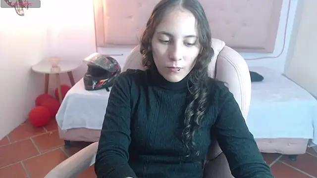 Snapshot of xlunna chatting on February 28, 7:25 pm xlunna online show from February 28, 7:25 pm