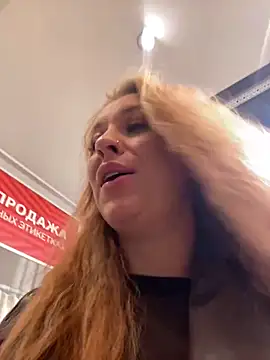 Snapshot of Sweet___Emily chatting on December 24, 3:37 pm Sweet   Emily online show from December 24, 3:37 pm