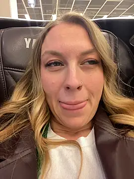 Sweet   Emily online show from January 18, 1:15 pm