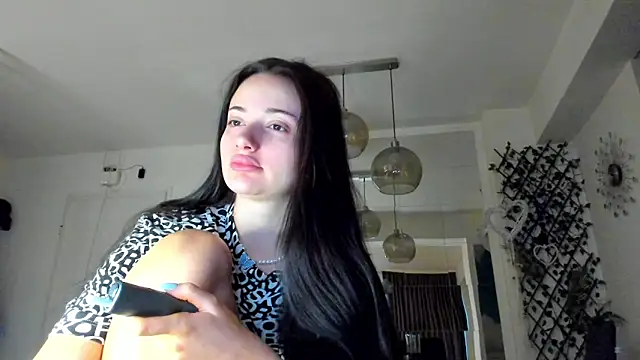 IreneVON online show from February 28, 5:19 am