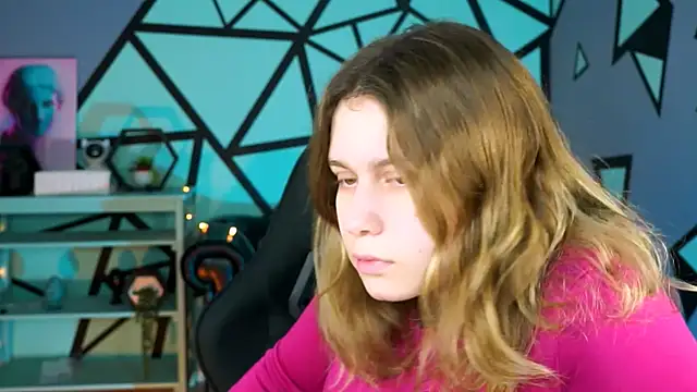 FioraMarmoris online show from January 11, 9:26 am