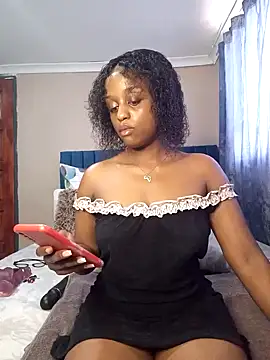 Queen-Chocolate online show from February 2, 2:13 pm