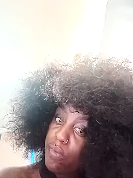 Queen-Chocolate online show from April 11, 8:40 am