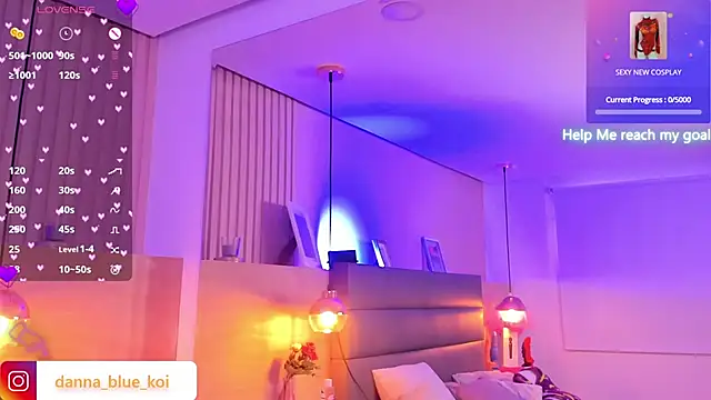 Snapshot of blue_koi chatting on January 11, 10:07 pm blue koi online show from January 11, 10:07 pm