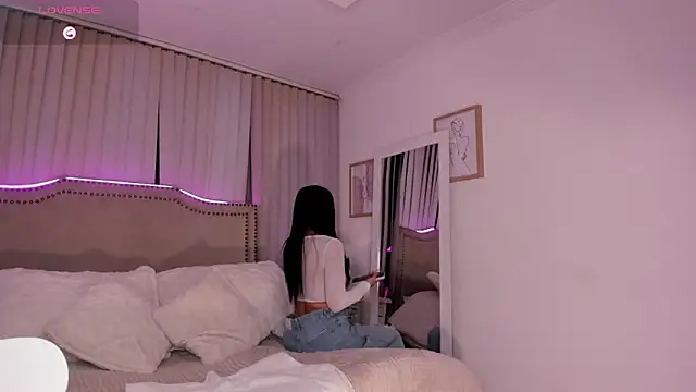 Bella ev online show from April 2, 5:49 am